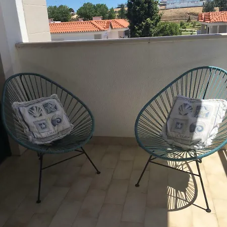 Beach House - Carcavelos * Carcavelos (Lisbon)