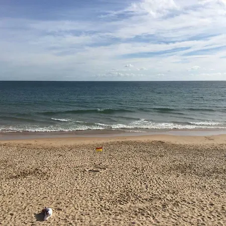 Beach House - Carcavelos *